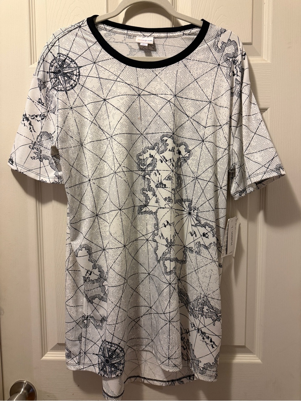 LuLaRoe Hudson Unisex Tshirt Nautical print size Large BNWT